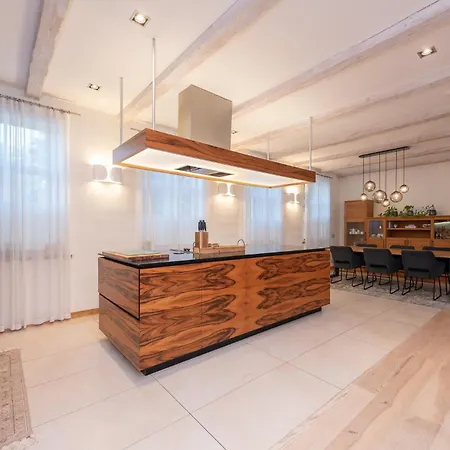 Villa Townhouse In Talin